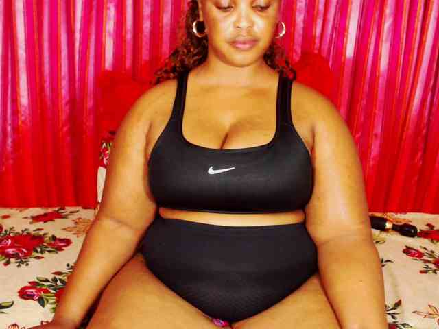 DivineBootyxxx DivineBootyxxx