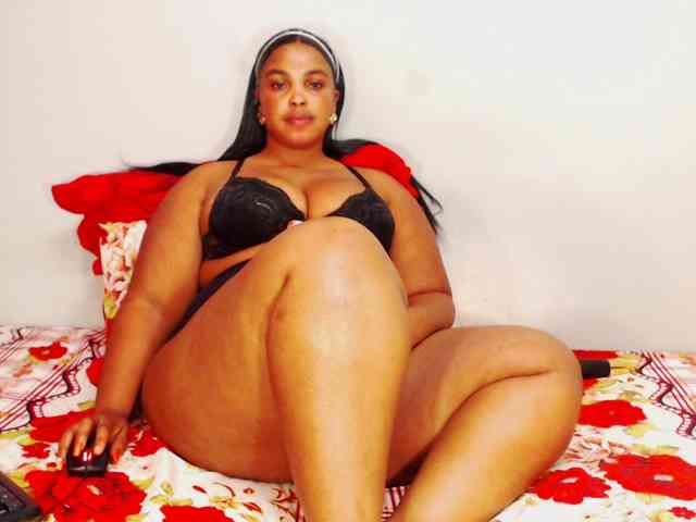 DivineBootyxxx DivineBootyxxx