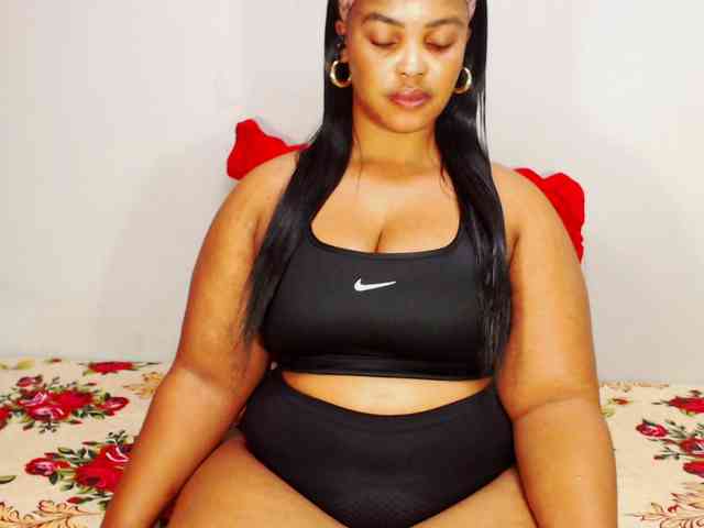 DivineBootyxxx DivineBootyxxx