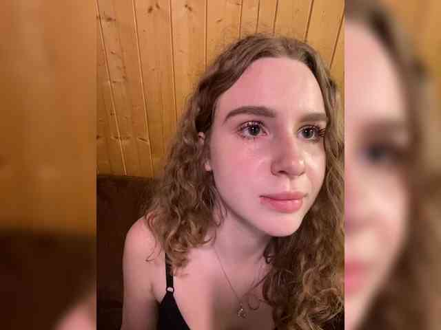 Sweetie_Kitty webcam