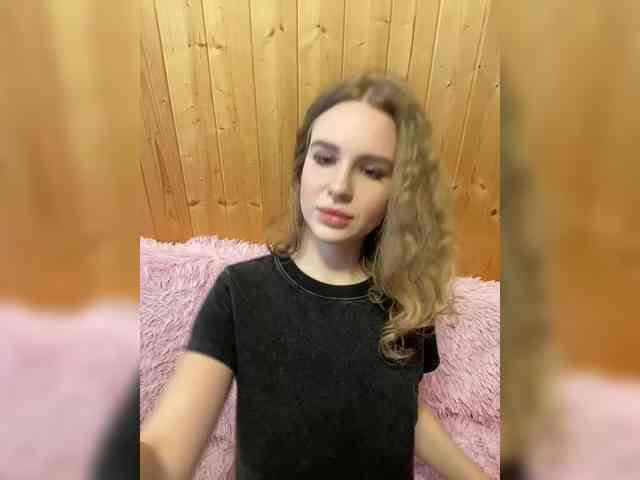 Sweetie_Kitty webcam