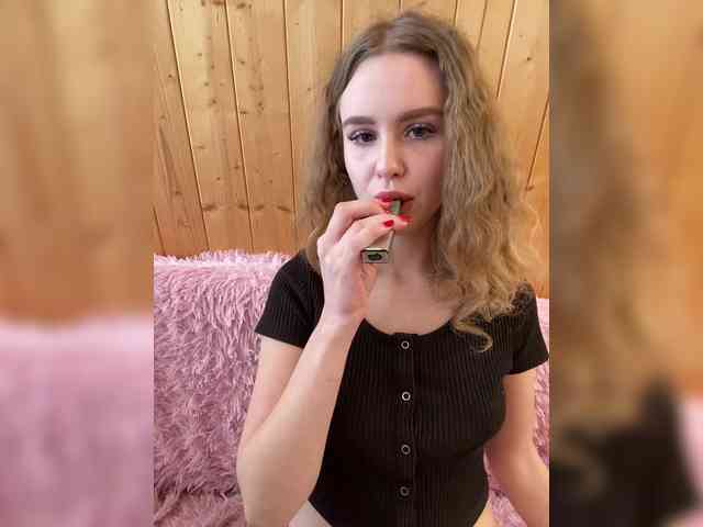 Sweetie_Kitty webcam