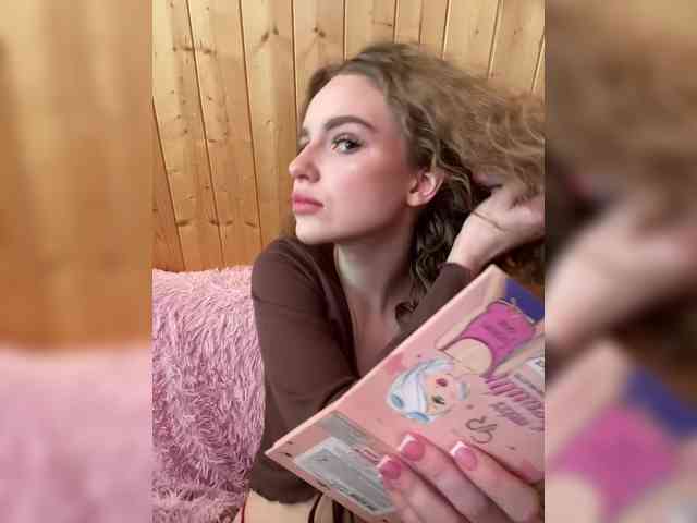 Sweetie_Kitty webcam