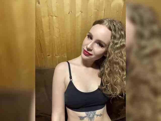 Sweetie_Kitty webcam