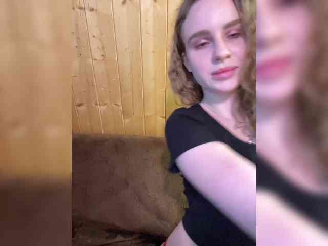 Sweetie_Kitty webcam