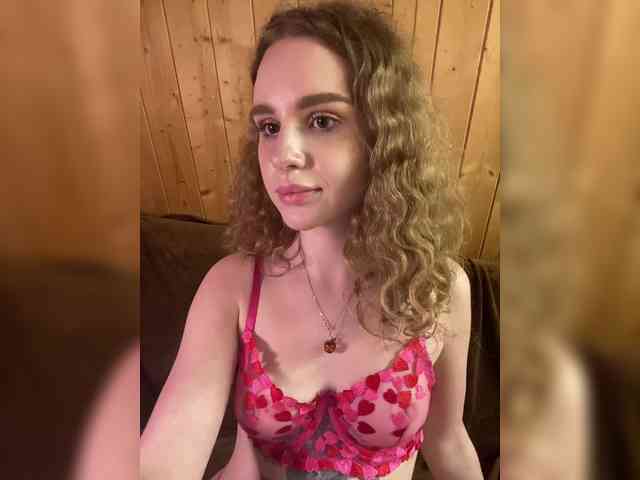 Sweetie_Kitty webcam