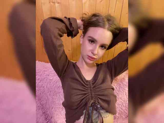 Sweetie_Kitty webcam