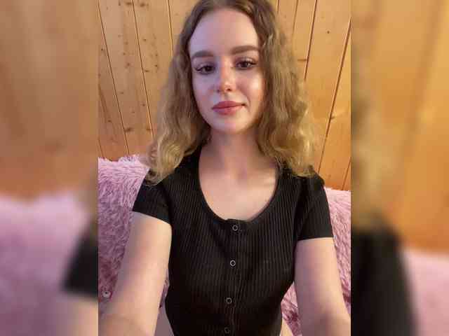 Sweetie_Kitty webcam