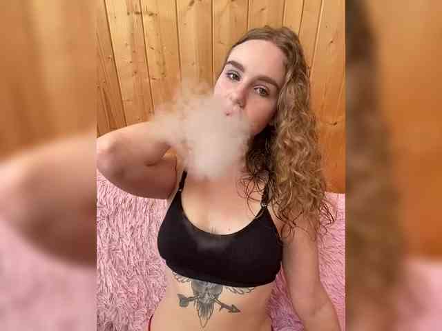 Sweetie_Kitty webcam