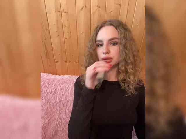 Sweetie_Kitty webcam