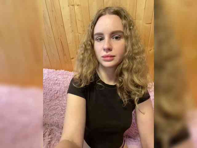 Sweetie_Kitty webcam