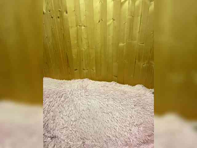 Sweetie_Kitty webcam