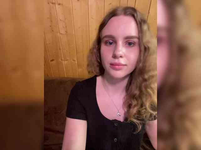 Sweetie_Kitty webcam