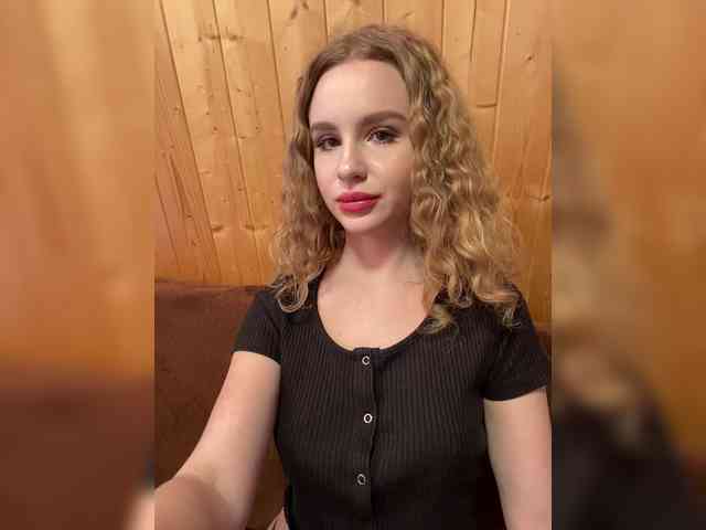 Sweetie_Kitty webcam