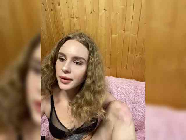 Sweetie_Kitty webcam