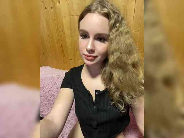 Sweetie_Kitty webcam