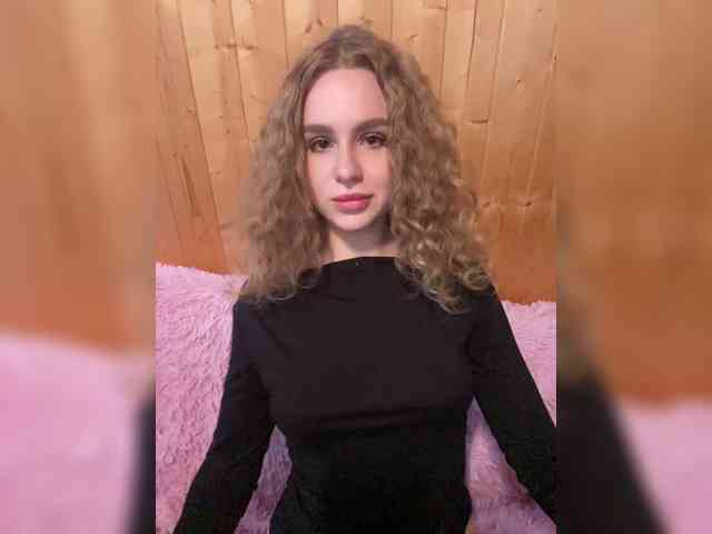 Sweetie_Kitty webcam