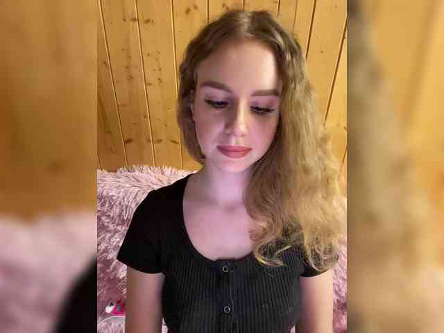 Sweetie_Kitty webcam