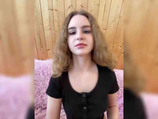 Sweetie_Kitty webcam