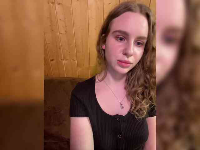 Sweetie_Kitty webcam