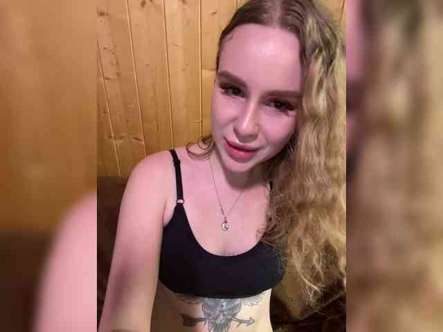 Sweetie_Kitty webcam