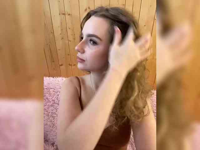 Sweetie_Kitty webcam