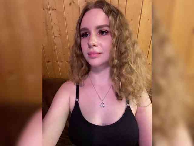 Sweetie_Kitty webcam