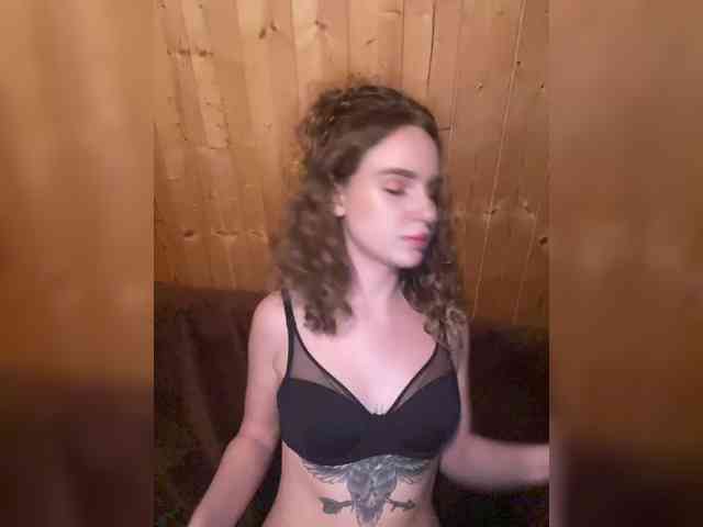 Sweetie_Kitty webcam