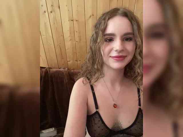 Sweetie_Kitty webcam