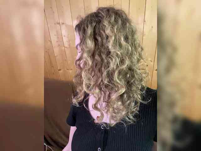 Sweetie_Kitty webcam