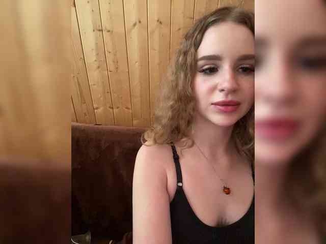 Sweetie_Kitty webcam