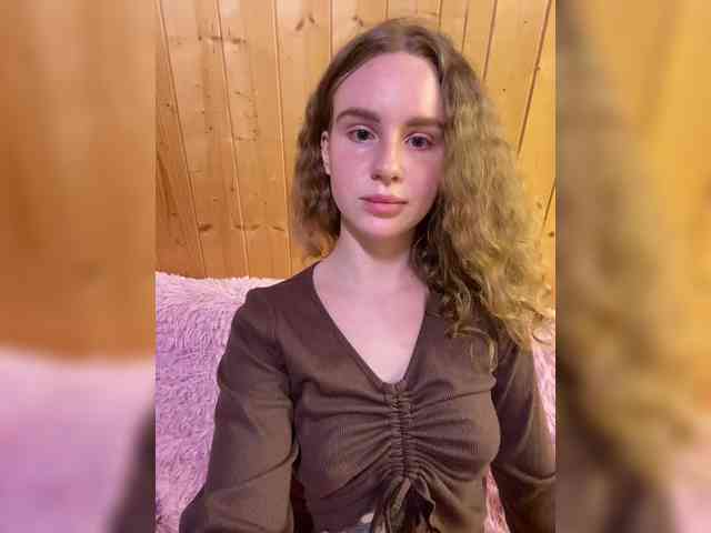 Sweetie_Kitty webcam