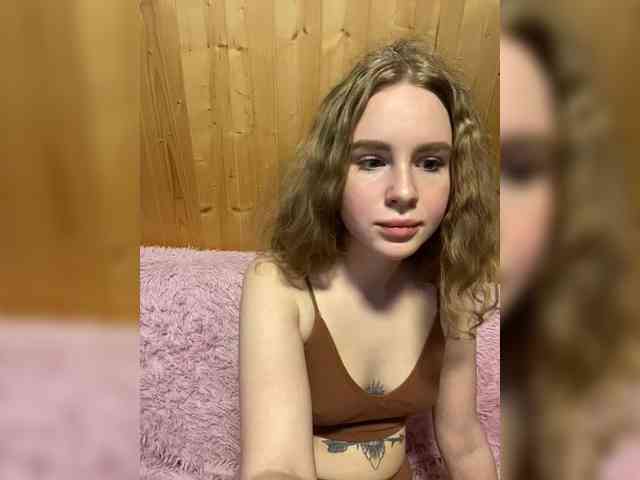 Sweetie_Kitty webcam