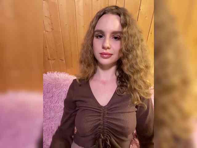 Sweetie_Kitty webcam