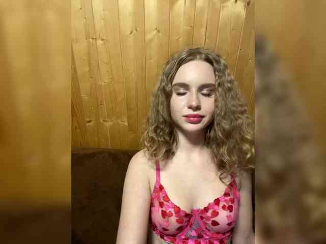 Sweetie_Kitty webcam