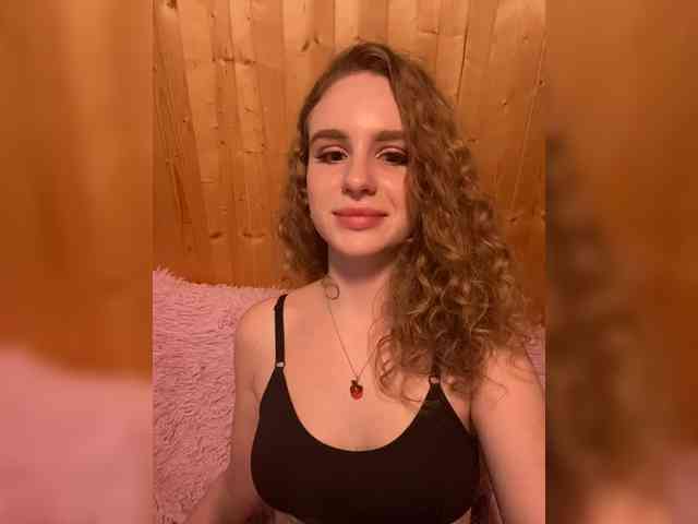 Sweetie_Kitty webcam