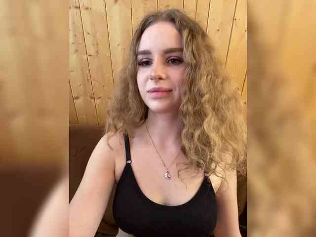 Sweetie_Kitty webcam