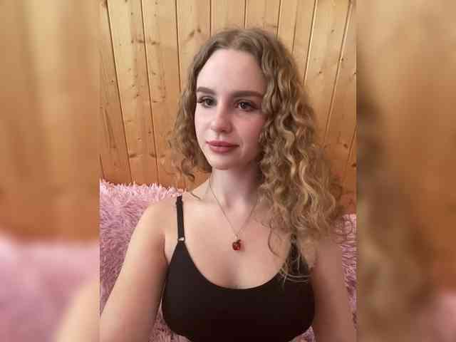 Sweetie_Kitty webcam