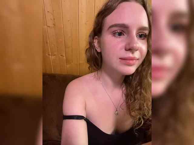 Sweetie_Kitty webcam