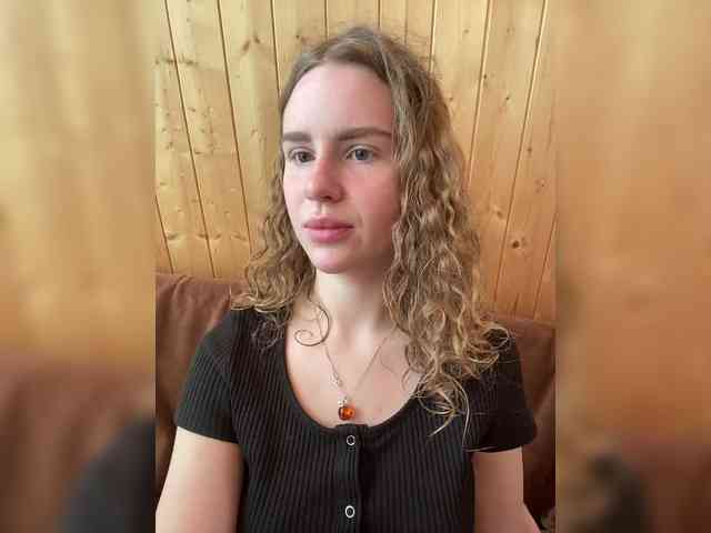 Sweetie_Kitty webcam