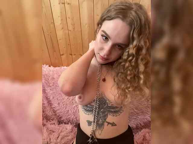 Sweetie_Kitty webcam