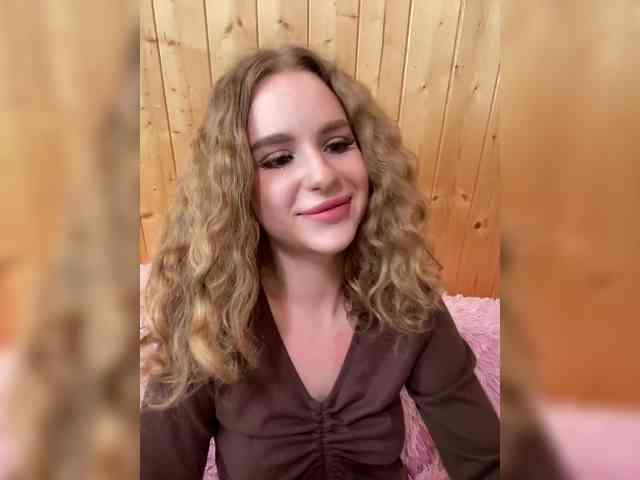 Sweetie_Kitty webcam