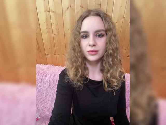 Sweetie_Kitty webcam