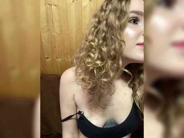 Sweetie_Kitty webcam