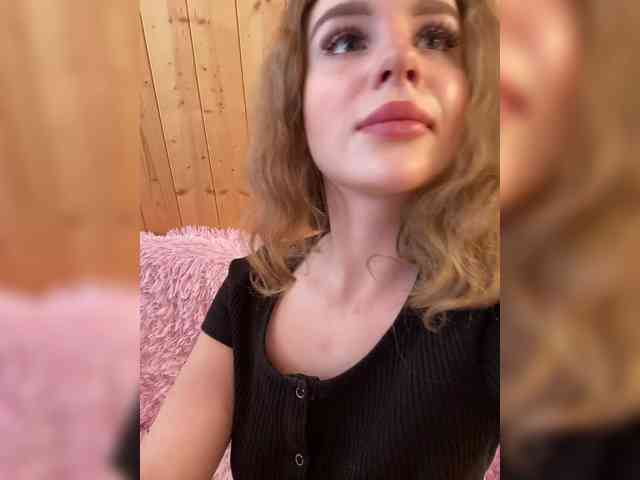 Sweetie_Kitty webcam