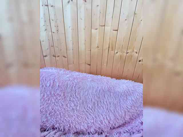 Sweetie_Kitty webcam