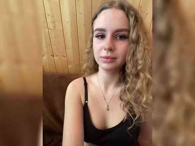 Sweetie_Kitty webcam