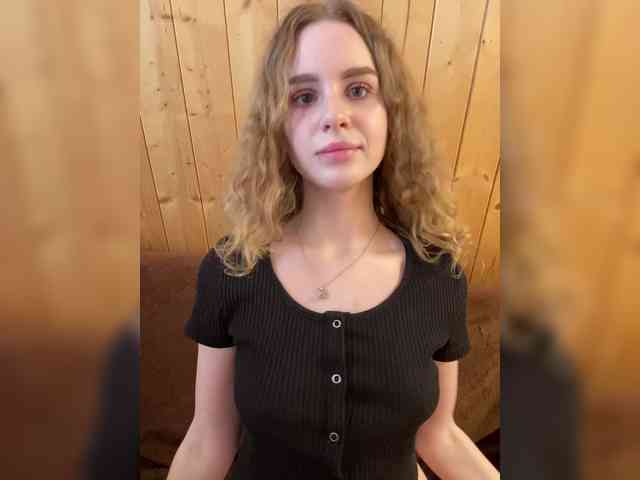 Sweetie_Kitty webcam