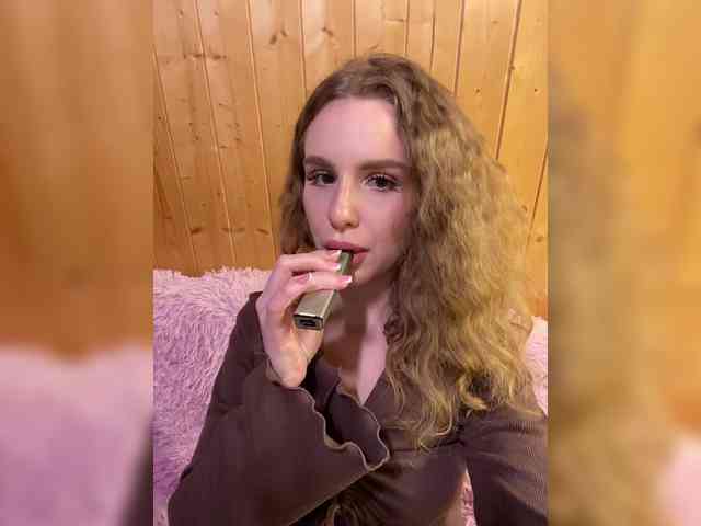 Sweetie_Kitty webcam