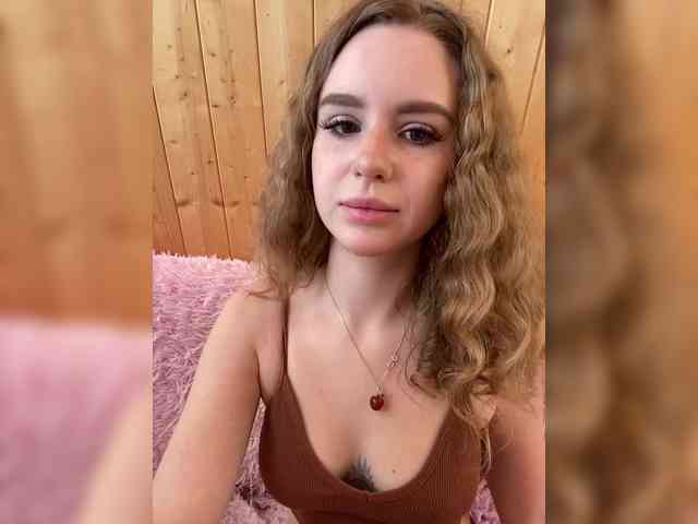 Sweetie_Kitty webcam